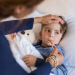 Fiebre en niños: cuándo es preocupante y cuándo llevar a urgencia